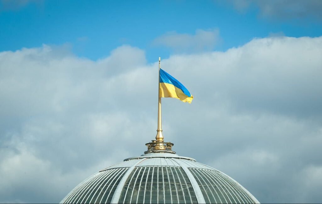 Про це йдеться у тексті законопроєктів 9158 і 9154, прийнятих парламентом за основу, — повідомила народна депутатка України Лариса Білозір у прямому ефірі телемарафону “Єдині новини”