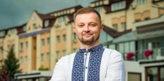Гендиректор «Вінницяобленерго» Андрій Поліщук уходить на виробничу перерву.