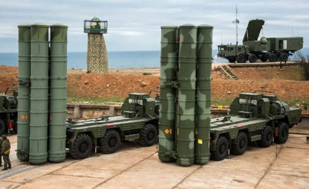 Як раніше підкреслював голова СБУ Василь Малюк, «бавовна палала і буде палати». 