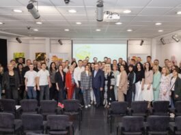 Шістдесят днів тому громадське об’єднання «Ми – Вінничани» оголосило ІІ-й конкурс для працівників соціальної сфери, культури, освіти та інших соціально-важливих та гуманітарних сфер конкурс «Професійне зростання – 2024».