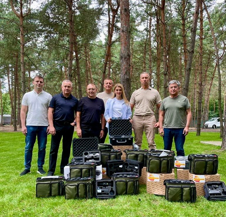 До громадського об'єднання "Ми – Вінничани" входять народний депутат VIII скликання Сергій Кудлаєнко, ексголова Вінницької ОВА та колишній мер Вінниці, нардеп двох скликань Олександр Домбровський, чинні парламентарі Лариса Білозір, Геннадій Вацак та Микола Кучер, засновник Благодійного фонду "Український Альянс" Микола Філонов, а також керівник організації, очільник Вінницької облдержадміністрації 2015-2019 років Валерій Коровій