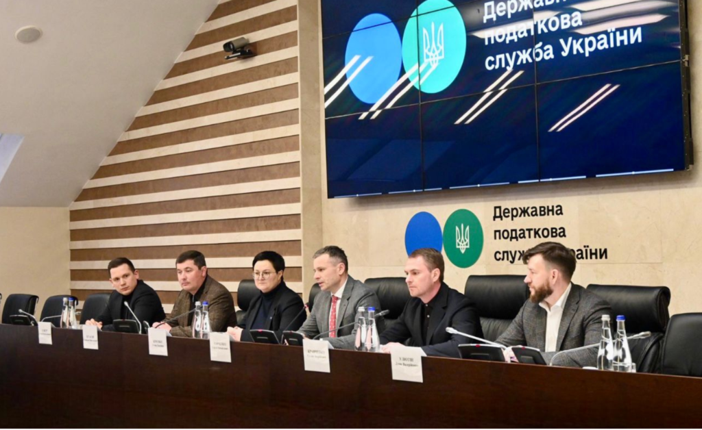 Як повідомляють у ЗМІ, у зв’язку зі зміною керівництва податкової України можлива зміна керівництва в областях. Та кардинально нові підходи до кадрової політики на місцях. 