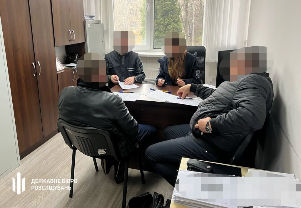Фактично депутат не виконував військових обов’язків до травня 2023 року, коли його викрили правоохоронці.