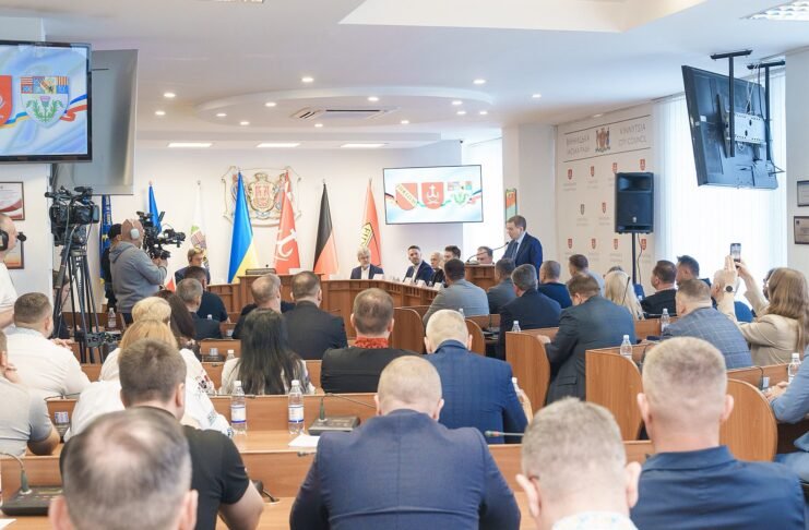 Підписуйтесь на наш телеграм-каналі: https://t.me/politarenainfo1