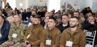 Передача допомоги військовим на Х Форумі єдності «Вінничани – Силам Оборони» у Вінниці