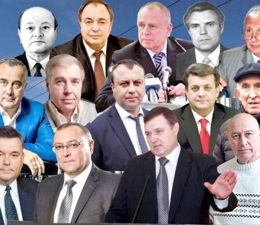 Голови Вінницької ОДА різних років: Іван Мовчан, Микола Дідик, Григорій Заболотний, Микола Джига, Микола Мельник, Анатолій Матвієнко, Олександр Домбровський, Григорій Калетнік, Сергій Борзов, Анатолій Олійник, Микола Чумак, Віктор Коцемир, Валерій Коровій, Володимир Демішкан, Дмитро Дворкіс