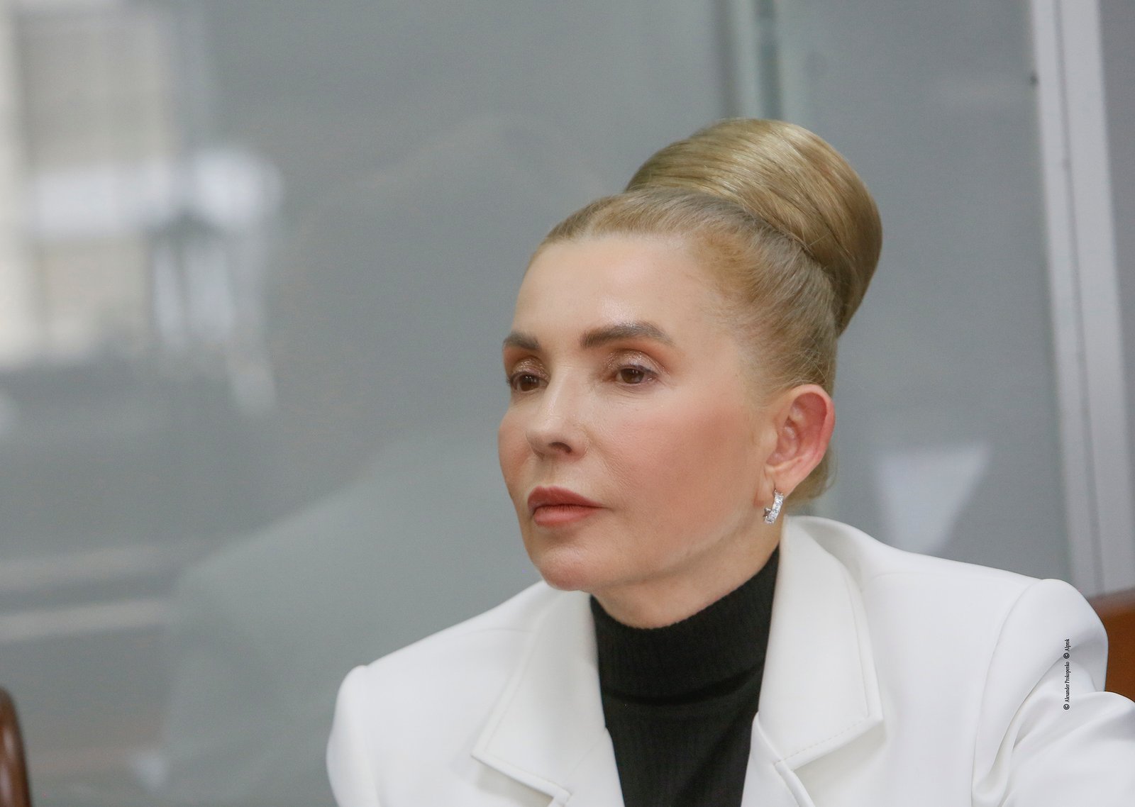 Справа Юлії Тимошенко та заява ХПГ про ознаки політичного переслідування Юлія Тимошенко на тлі теми судового переслідування та заяв Харківської правозахисної групи щодо ознак політичної мотивації справи